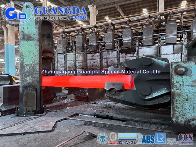 Haste de broca forjada de grande resistência para o equipamento de mineração AISI 4330 - o OEM forjou os eixos 1